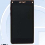 Gionee W900 أول هاتف ذكي في العالم مع شاشتين بقياس 4 بوصات وبدقة 1080p