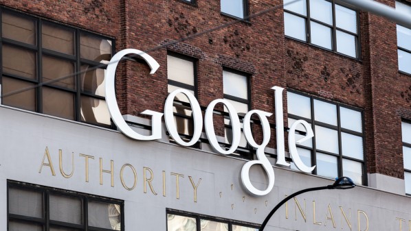 جوجل وأبل توافقان على دفع 415 مليون دولار لتسوية قضية التآمر