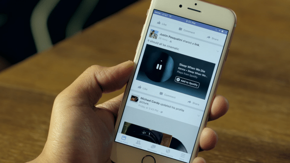 فيس بوك تطلق بشكل رسمي خدمة بث الموسيقى لمستخدمي آيفون