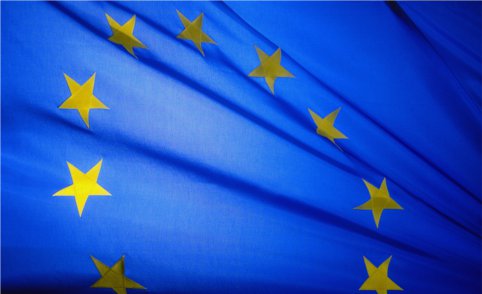 الاتحاد الأوروبي يتجه إلى الموافقة على صفقة جوجل وموتورولا
