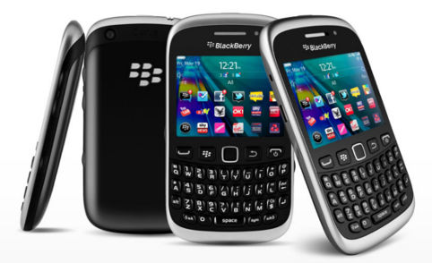 RIM تطرح هاتف BlackBerry Curve 9320 في الإمارات