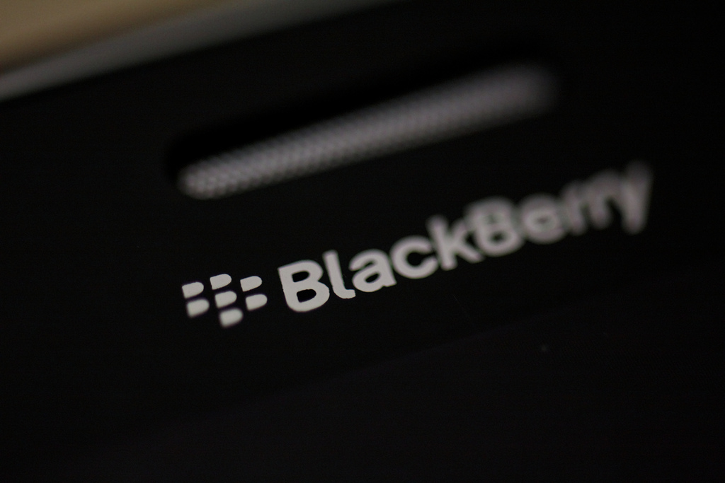 تسريبات تكشف تزويد BlackBerry OS 10.3 بمُساعد شخصي