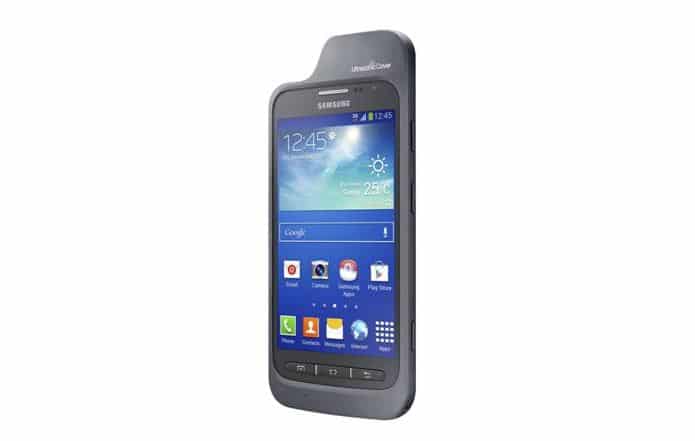 "سامسونج" تكشف عن ملحقات لهاتف Galaxy Core Advance مخصصة للمكفوفين