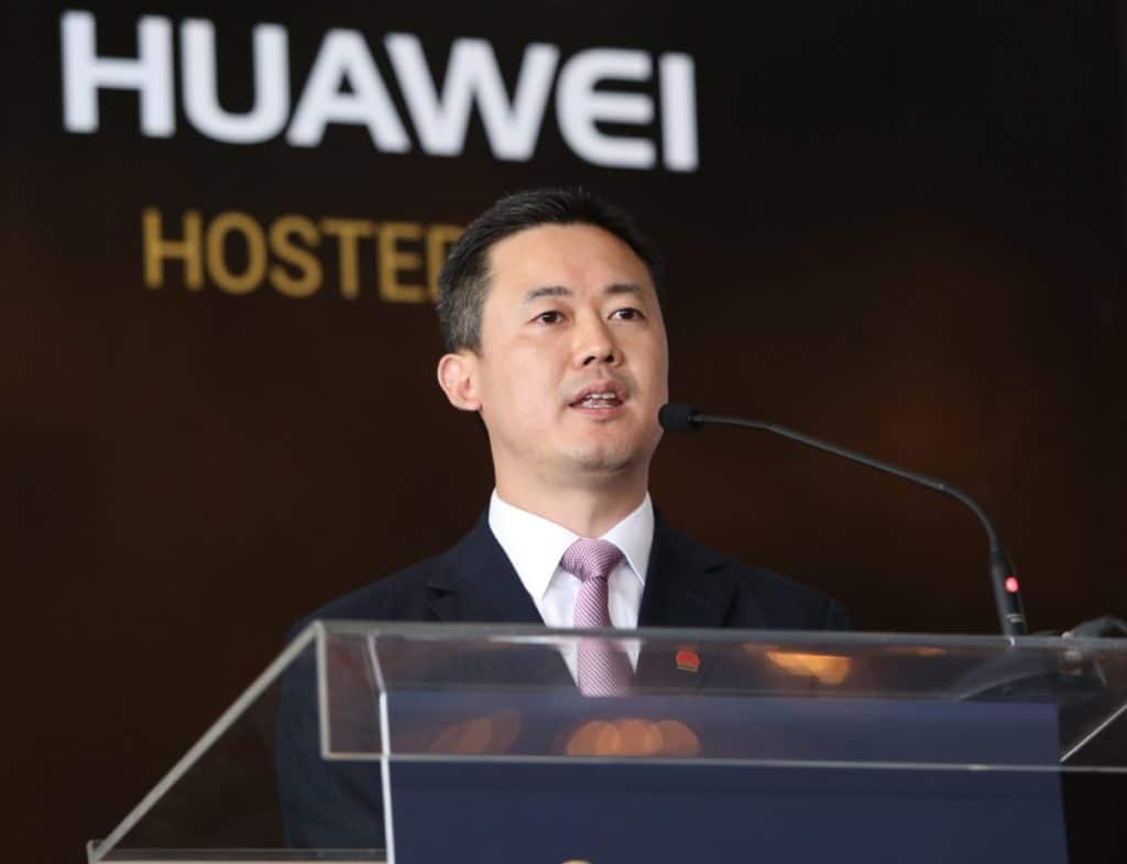 هواوي "Huawei"تطور نظام تشغيل خاص بها كبديل عن أندرويد