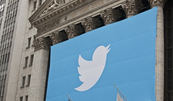 تويتر تعلن رسميا عن تغيير خوارزمية عرض التغريدات في "الخط الزمني"