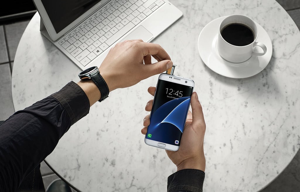سامسونج تعمل على الهاتف شديد التحمل Galaxy S7 Active