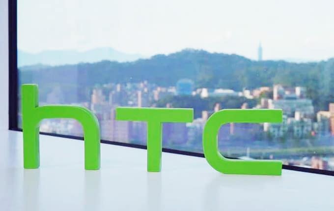 HTC One 10