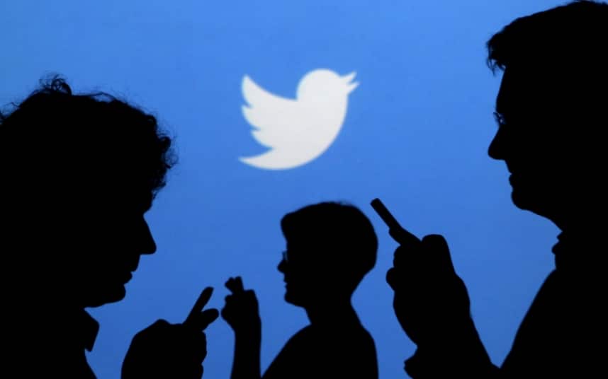 تويتر تبدأ تفعيل خوارزمية عرض التغريدات الجديدة لجميع مستخدميها