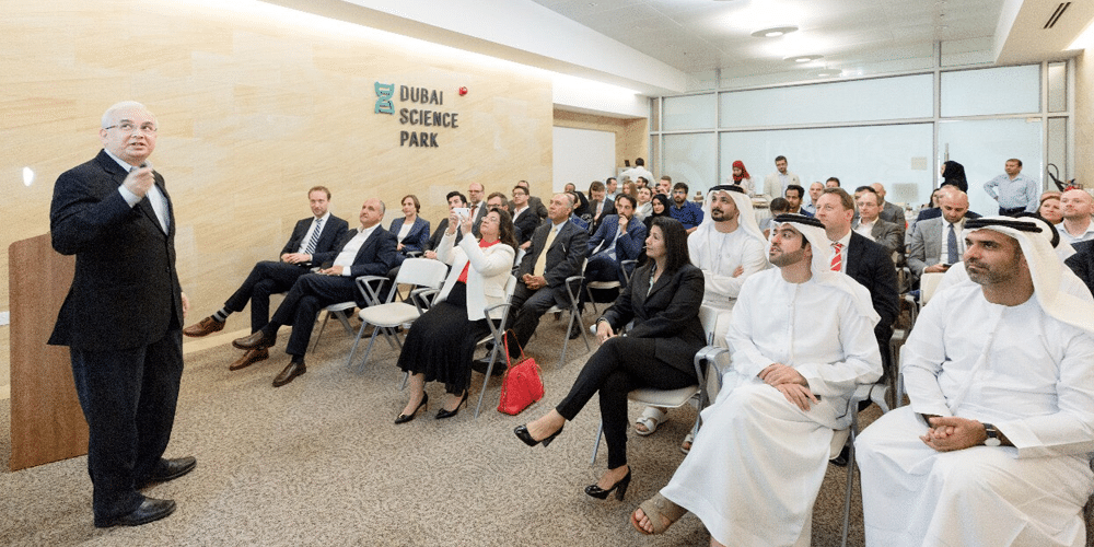مجمع دبي العلمي يحتضن ريادة الأعمال
