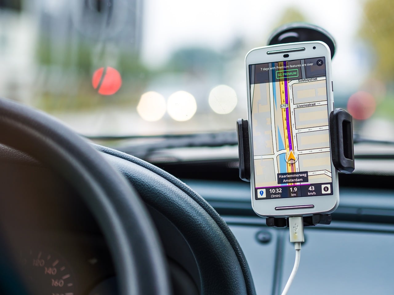 كيف يمكن لنظام تحديد المواقع GPS تتبعك حتى عند إيقاف تشغيله