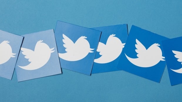كيف يمكنك تجاهل المتابعين والتغريدات المزعجة على تويتر دون علمهم؟