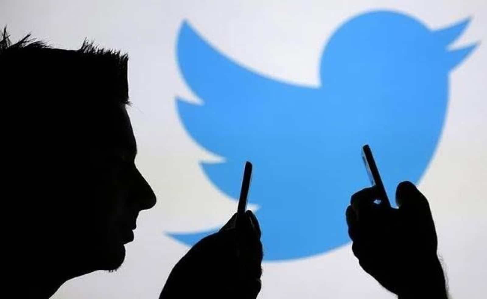 تويتر تحذر المستخدمين من تعرض الرسائل الخاصة للخطر