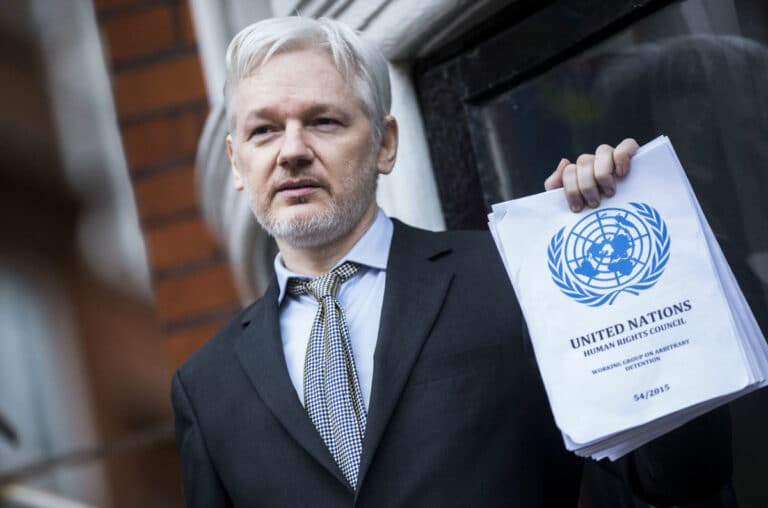 الولايات المتحدة تعد لائحة اتهام ضد مؤسس ويكيليكس