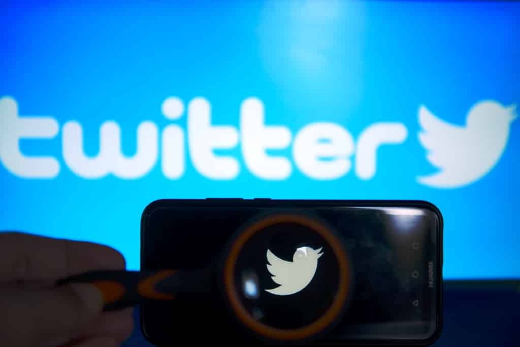 تويتر تخضع لتحقيق بشأن خروقات قواعد الخصوصية