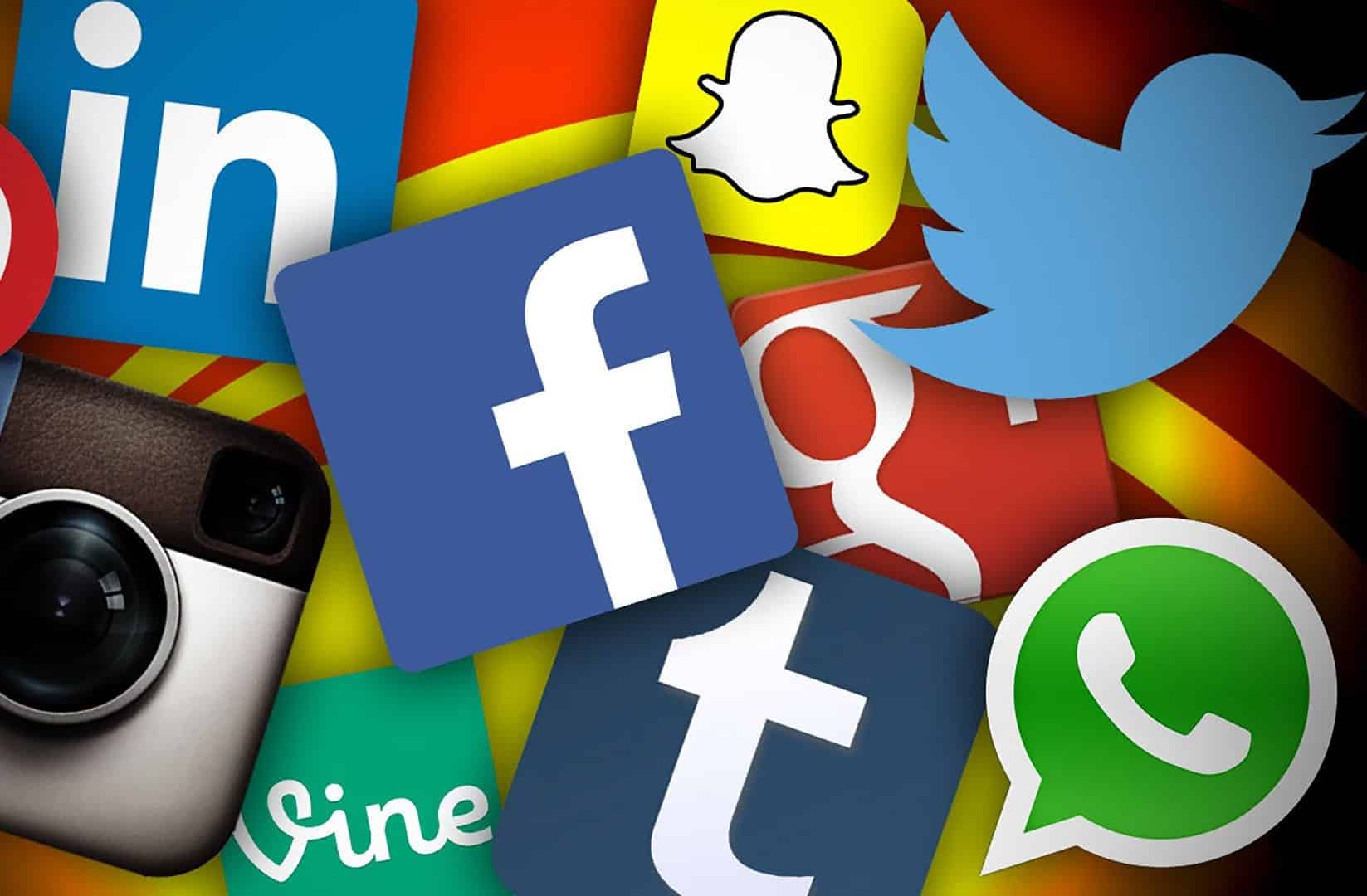 مواقع التواصل الاجتماعي تواجه الحظر بسبب المحتوى الضار البوابة