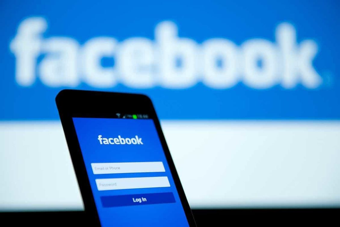 فيسبوك تطرح ميزات إضافية للحسابات التذكارية