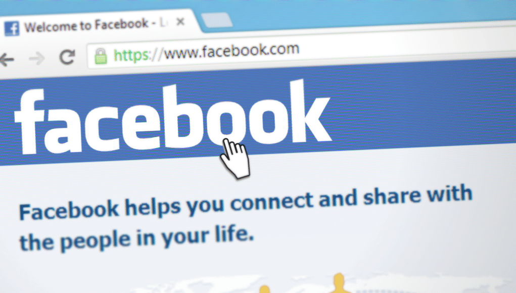 كندا: فيسبوك انتهكت قوانينا للخصوصية
