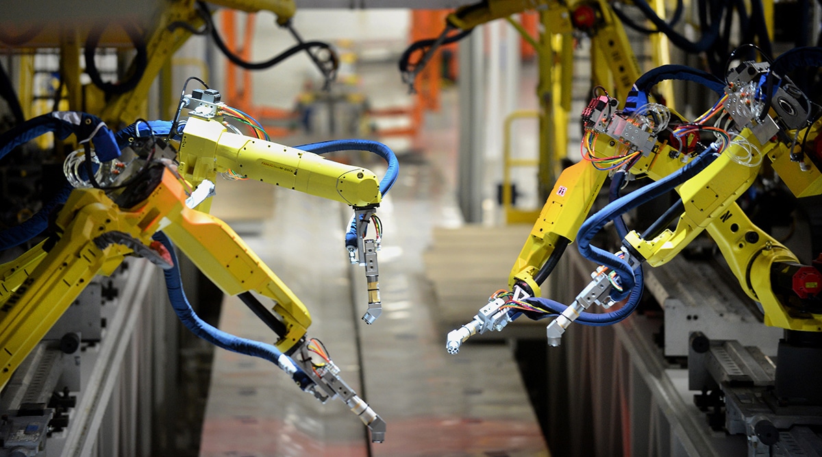 الروبوتات تهيمن على وظائف المصانع بحلول عام 2030