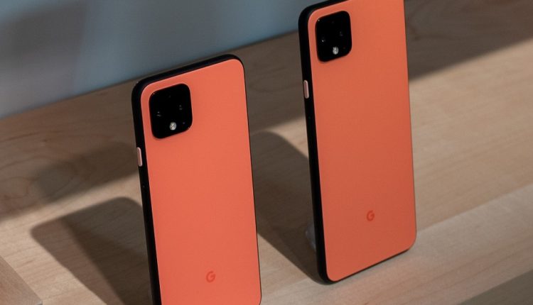 pixel-4-and-4-xl-orange-backs-standing-7