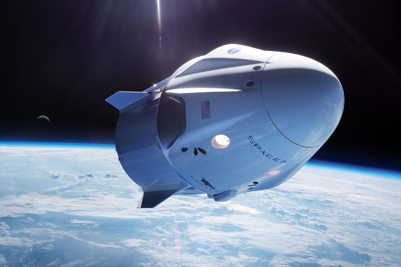 صورة SpaceX تخطط لإرسال أربعة سياح إلى الفضاء