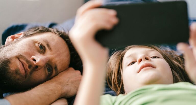 5 تطبيقات لمراقبة استخدام الأطفال للإنترنت أثناء الحجر المنزلي