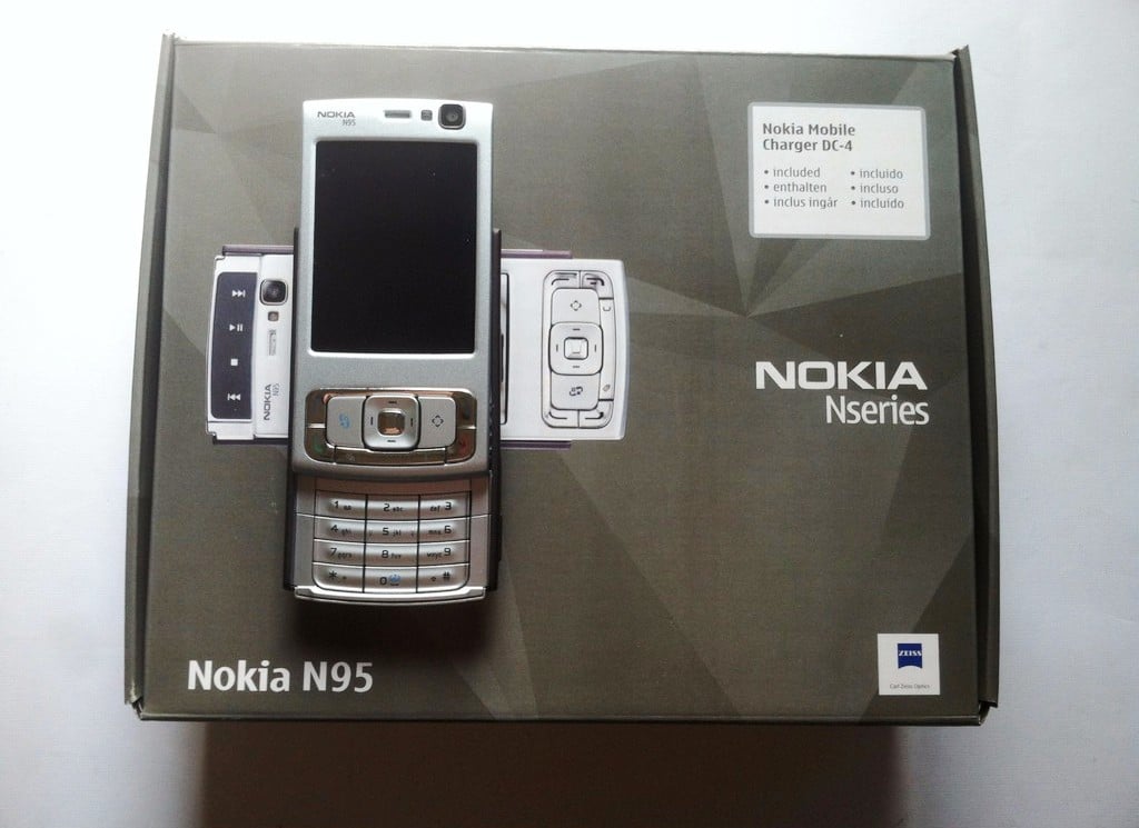 Nokia N95 شكل الذروة لنظام سيمبيان وبداية نهايته أيضًا   البوابة العربية للأخبار التقنية