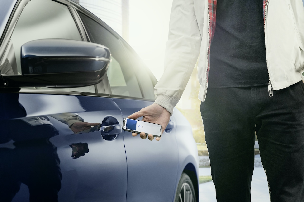 كيف تعمل ميزة Car Key الجديدة؟ ومتى ستتمكن من استخدامها؟