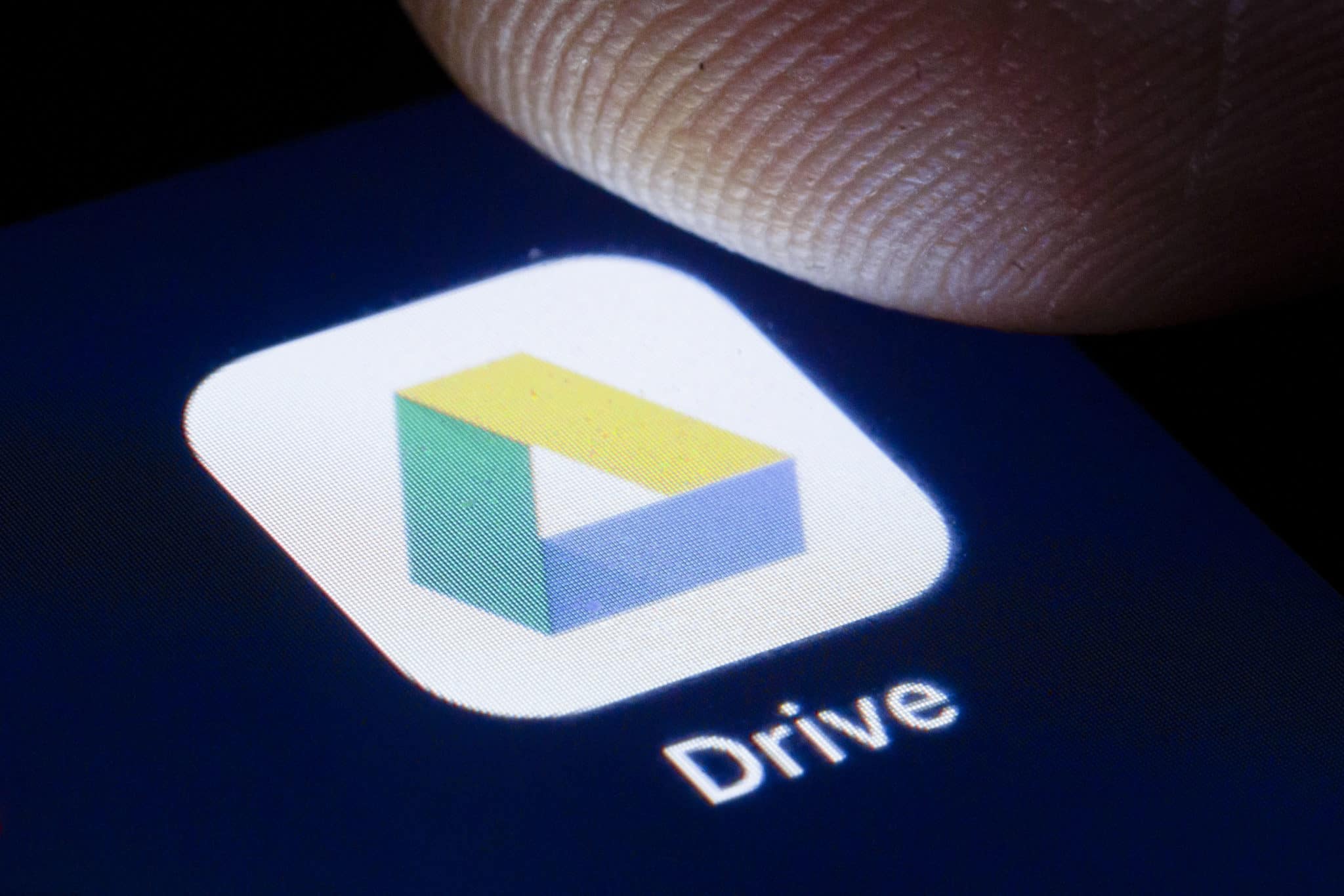Google Drive تسمح للمهاجمين بخداعك