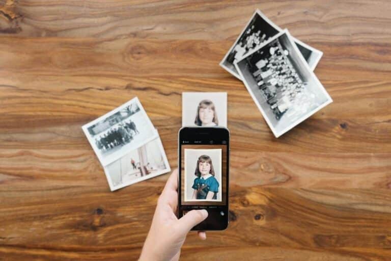 3 تطبيقات تساعدك في مسح الصور المطبوعة وحفظها