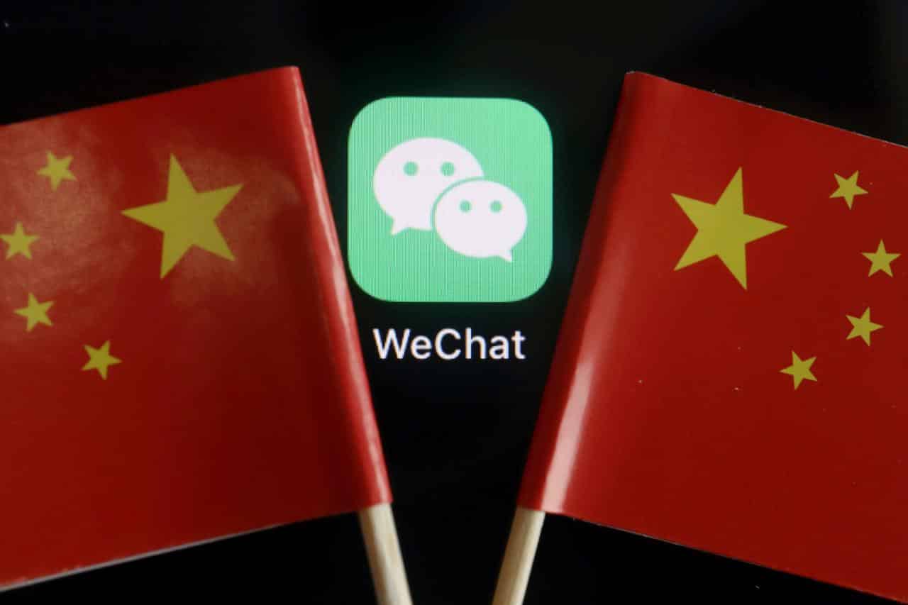 أبل تحذر البيت الأبيض من آثار حظر WeChat