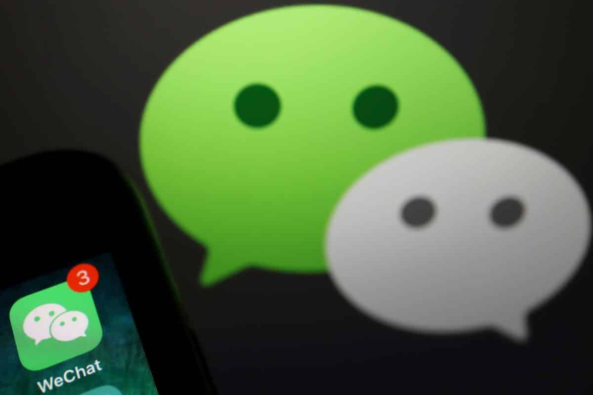 حظر WeChat يقطع ارتباط المستخدمين بالعائلات في الصين