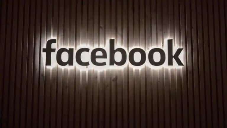 فيسبوك متخوفة من وقف منصاتها في أوروبا