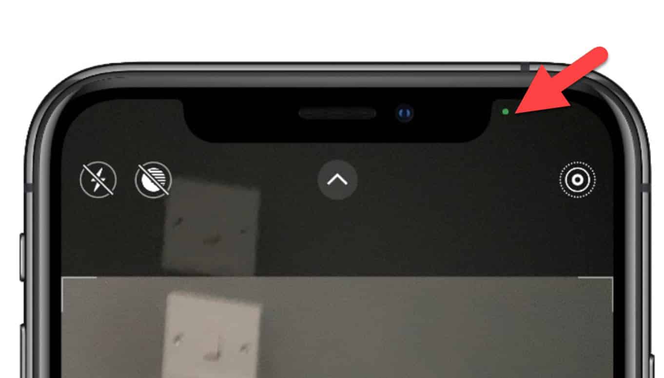 iOS 14.. ماذا تعني النقاط الخضراء والبرتقالية التي تظهر على الشاشة؟