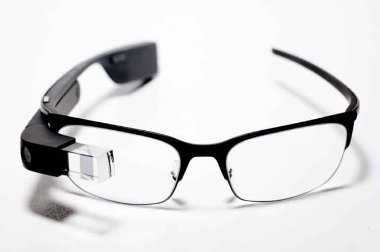 نظارات Google Glass تحصل على تطبيق Meet