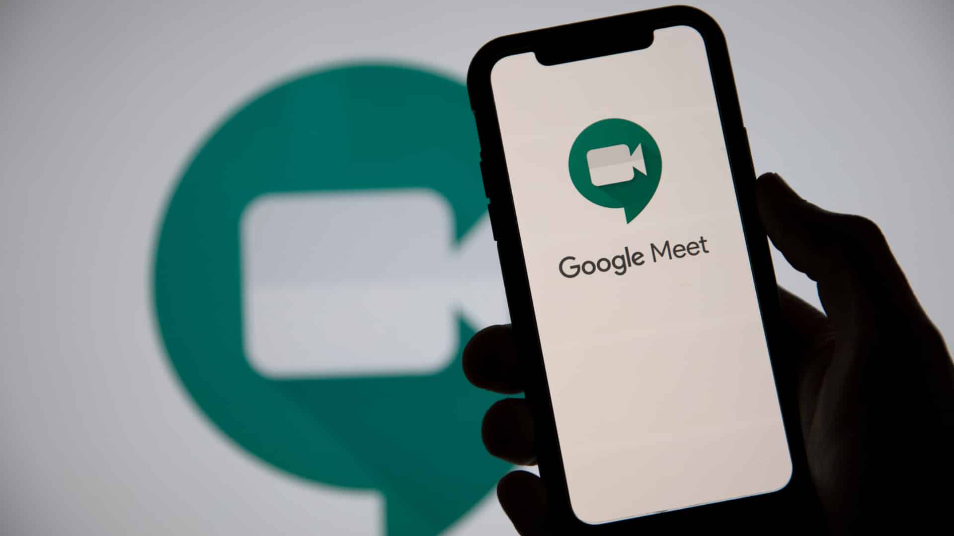 Google Meet توفر غرفًا جانبية لعملاء التعليم