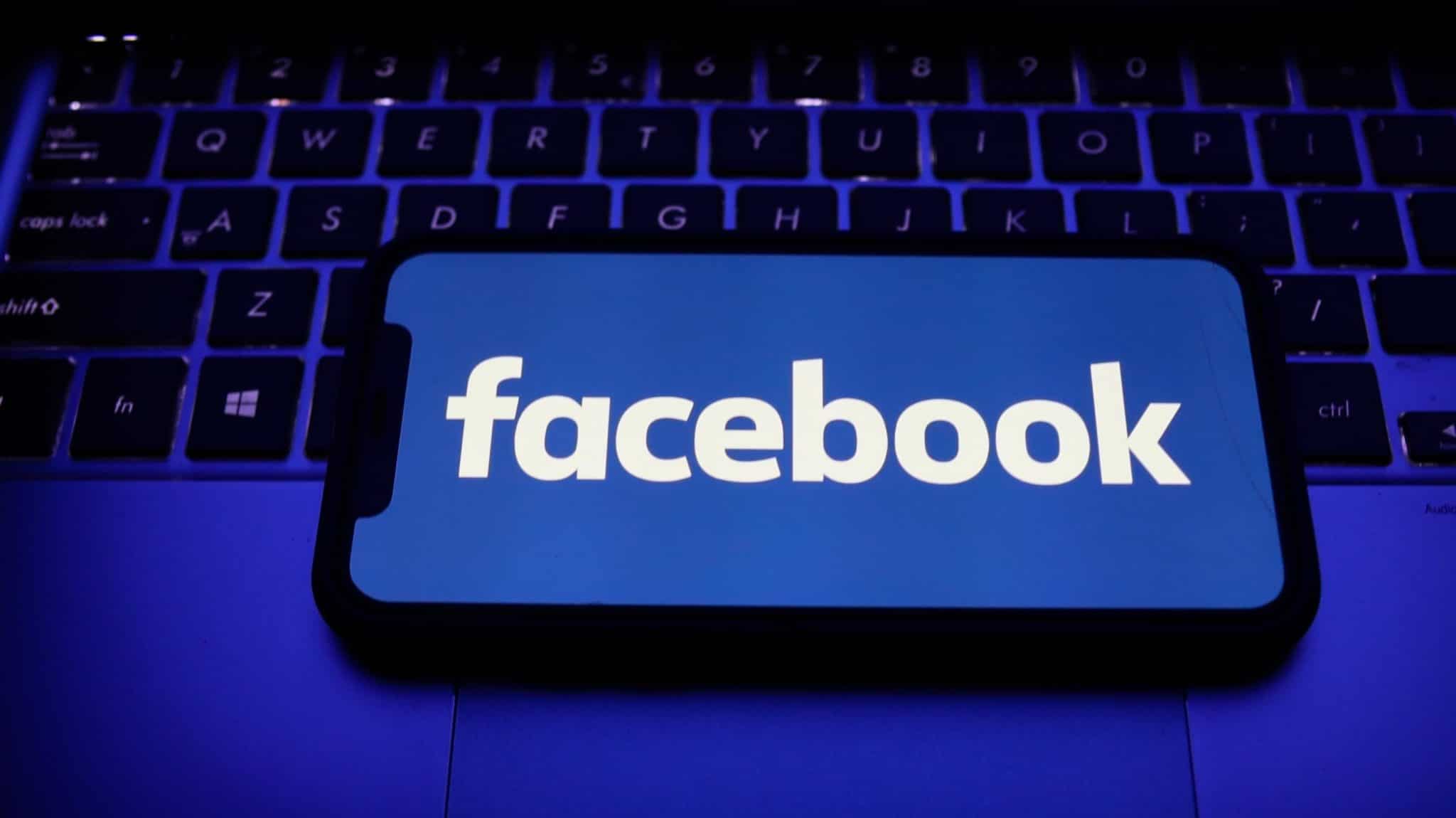 فيسبوك قد تضطر إلى بيع واتساب وإنستاجرام