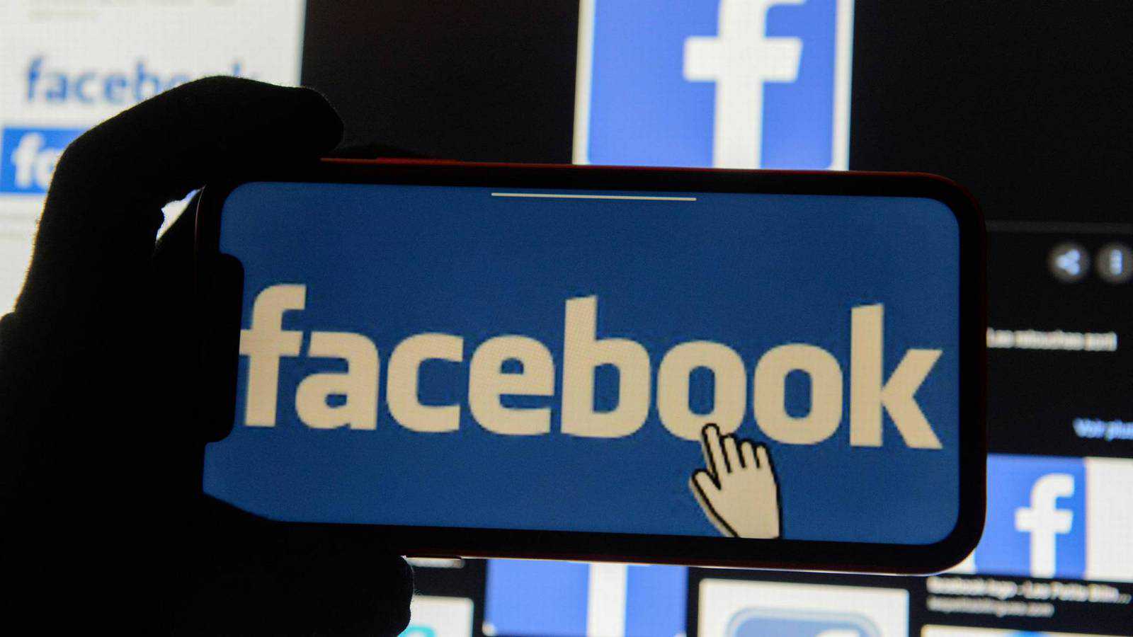 فيسبوك تدفع ملايين الدولارات مقابل المحتوى