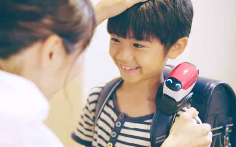 Ropot .. روبوت من هوندا للأطفال لتجنب الحوادث