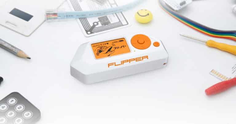Flipper Zero يحول القرصنة إلى لعبة حيوانات رقمية