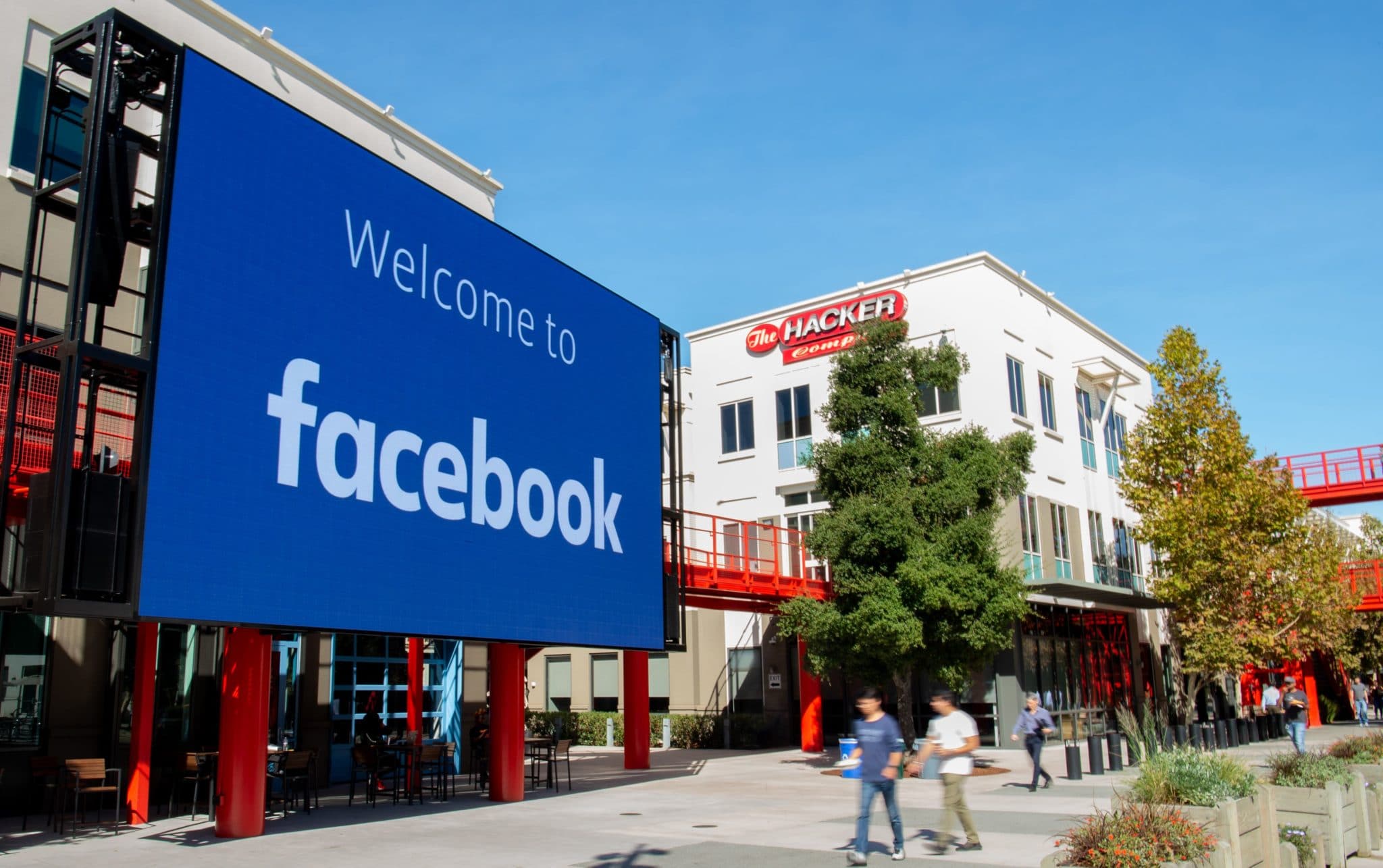 فيسبوك تجاهلت مشكلة المقياس الإعلاني المضلل