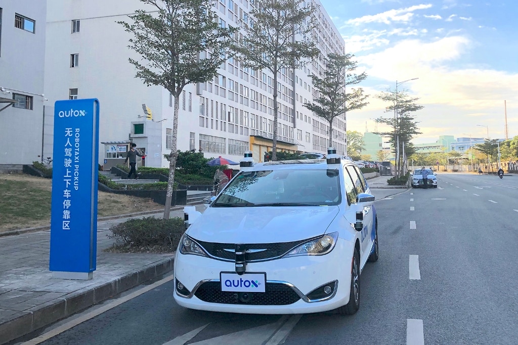 AutoX تطرح سيارات الأجرة الآلية في الصين
