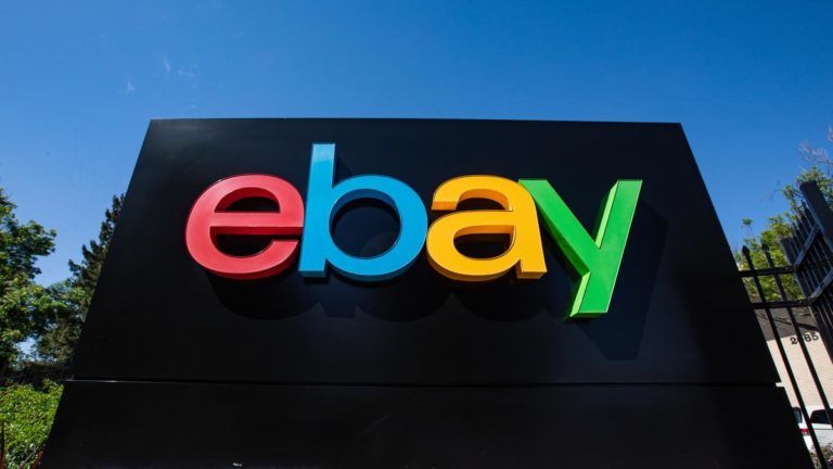 eBay لن تسمح لك ببيع العناصر دون حساب مصرفي
