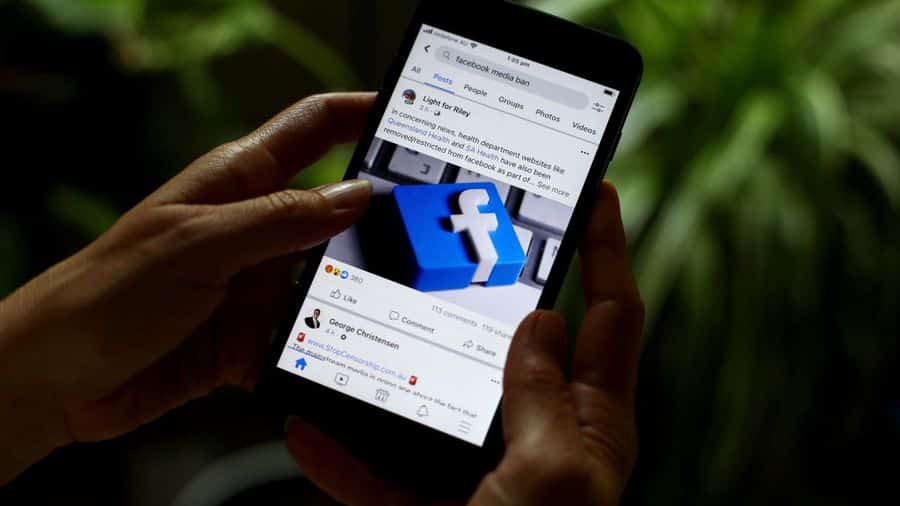موظفو فيسبوك يطالبونها بمعالجة الرقابة الفلسطينية