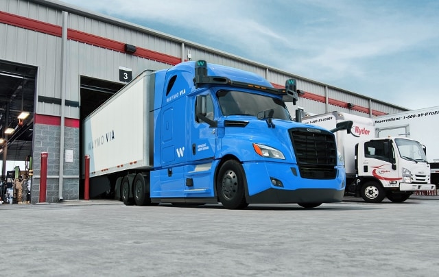 وايمو تبني مركزًا لشاحناتها الذاتية القيادة في تكساس
