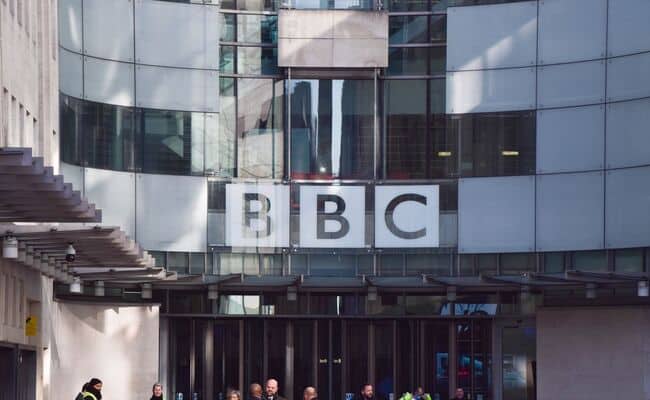 BBC تلجأ إلى تقنية البث عبر الموجات القصيرة