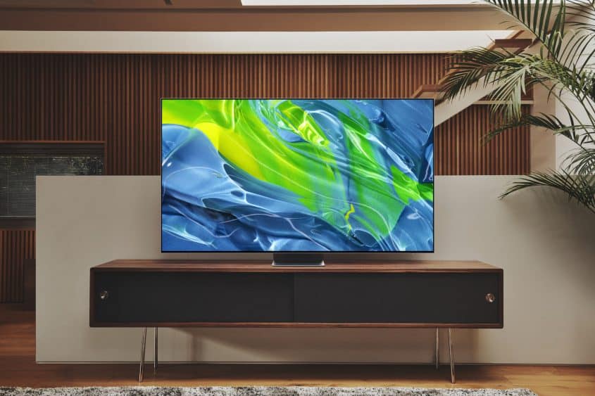 سامسونج تطلق تلفزيونها الجديد OLED في السعودية