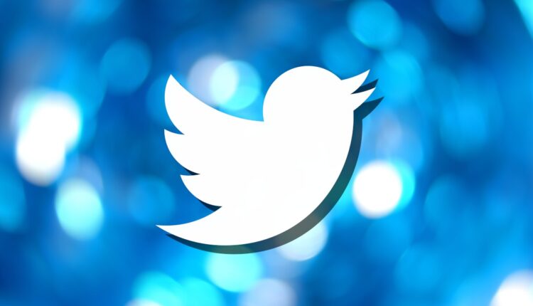 تويتر ستُسهِّل على المستخدمين التنقل بين التغريدات والمواضيع المتداولة
