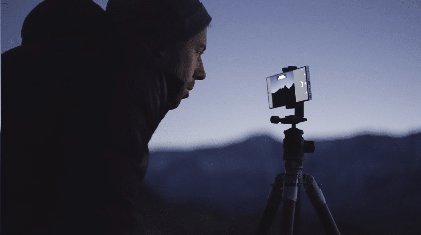 كيف تستخدم سامسونج الذكاء الاصطناعي لرفع قدرات الكاميرا في هواتفها؟