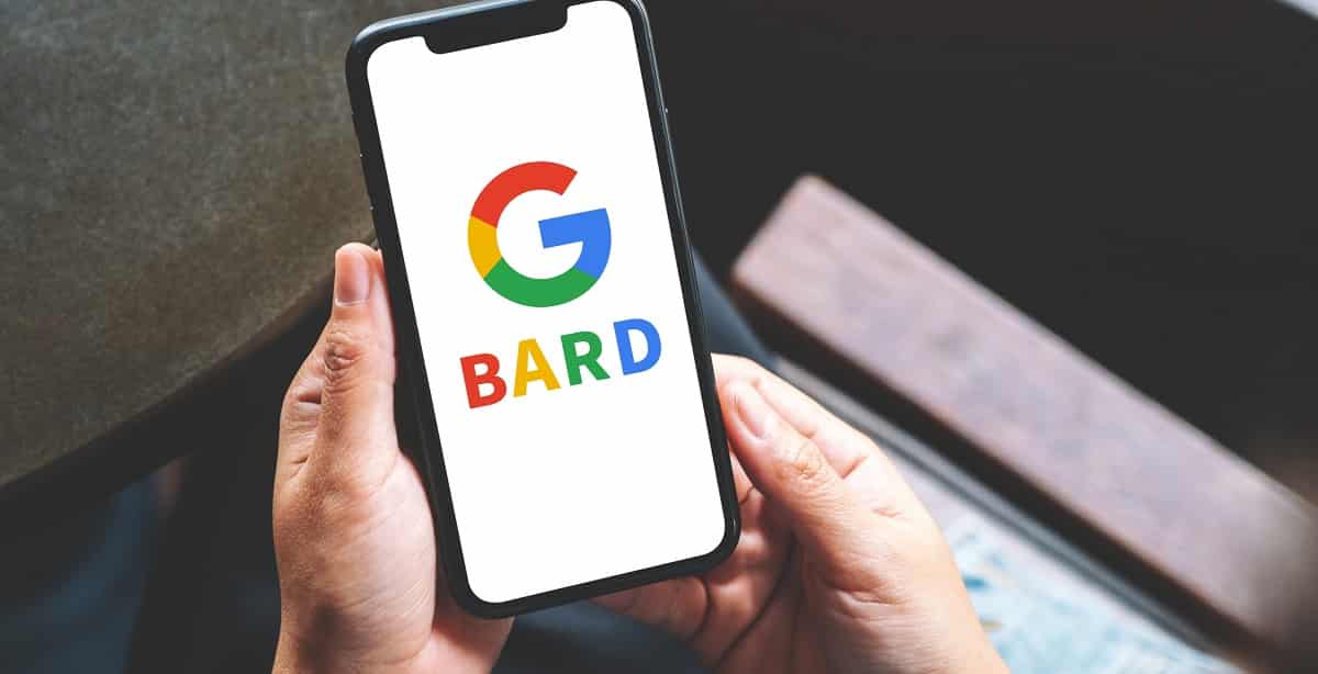 أهم الفروق بين جوجل Bard و ChatGPT