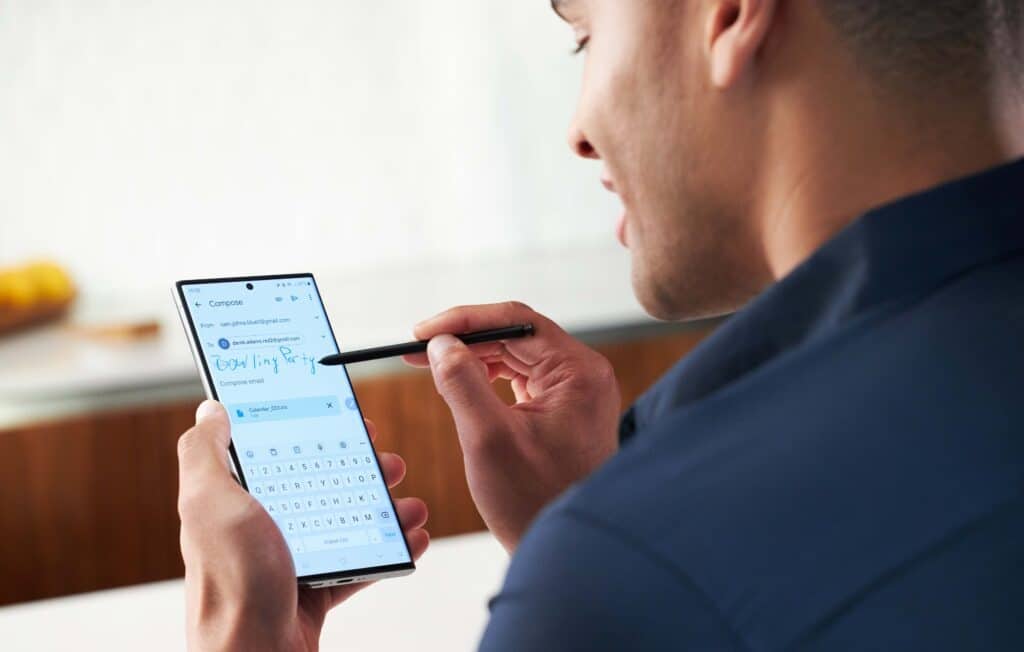 أي هاتف في سلسلة Galaxy S23 من سامسونج مناسب لعملك؟